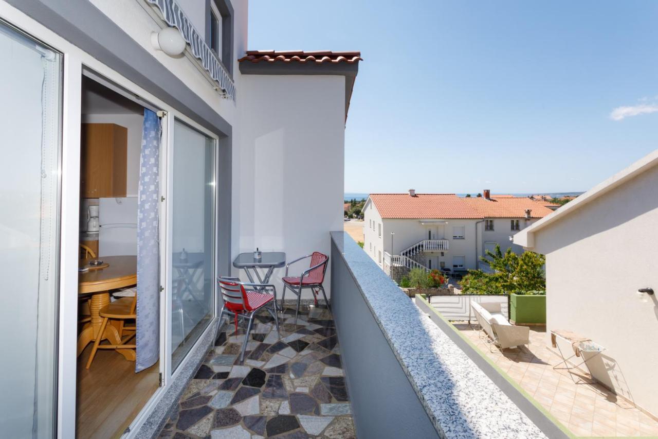 Apartments Lacic Кърк Екстериор снимка