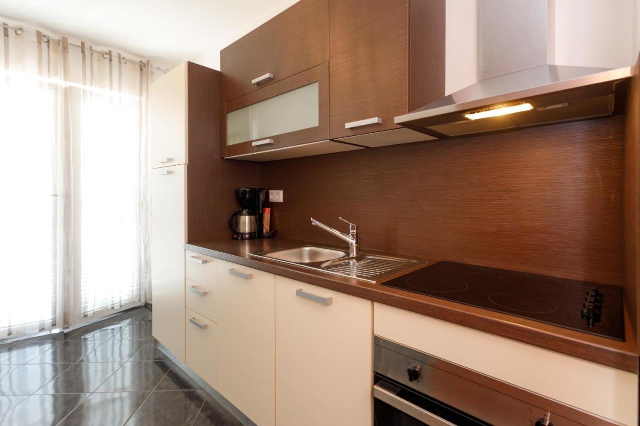 Apartments Lacic Кърк Екстериор снимка